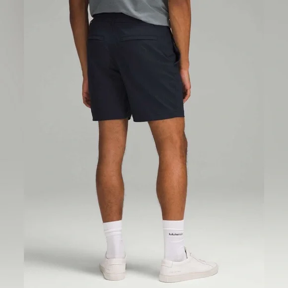 Lululemon Men’s ABC Classic-Fit Short Size 36 - Picture 10 of 12